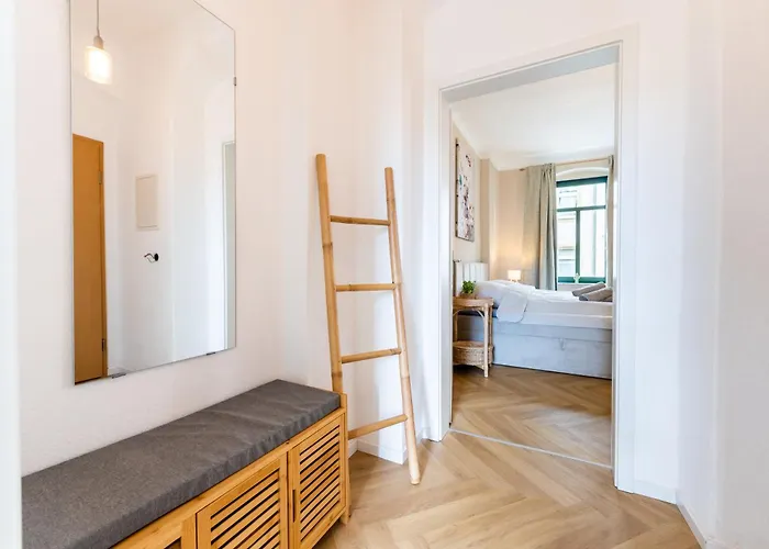 Neu 2 Personen, Zentrumsnah